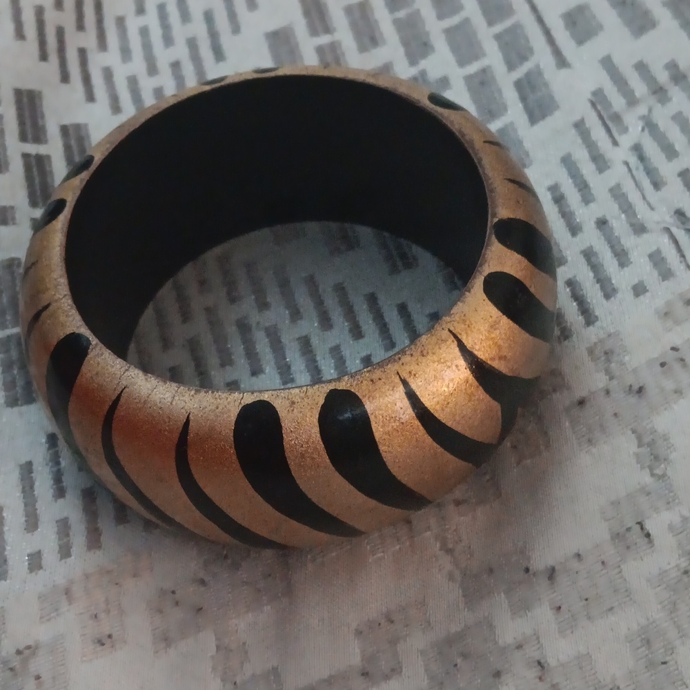 Animal Print Bangle Bracelet